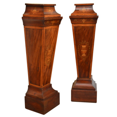 Pair of Edwardian Columns Pedestals | VANDEUREN