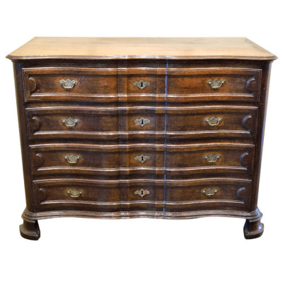 18th Century Walnut Commode : Vandeuren Antiques & Art Framing